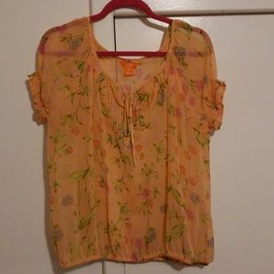 🏵💐Women's light weight blouse🏵💐